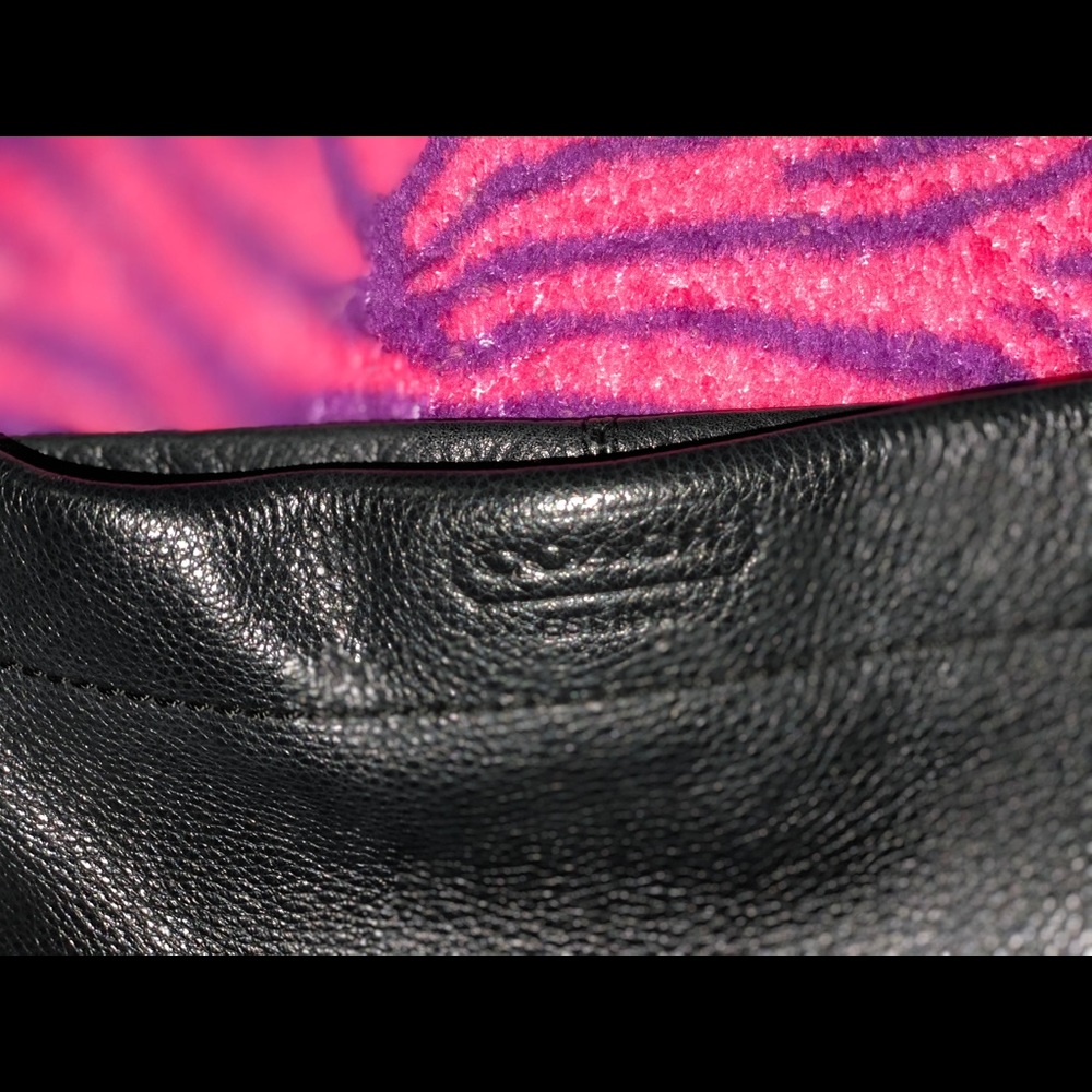 Purse - Picture 2 of 4